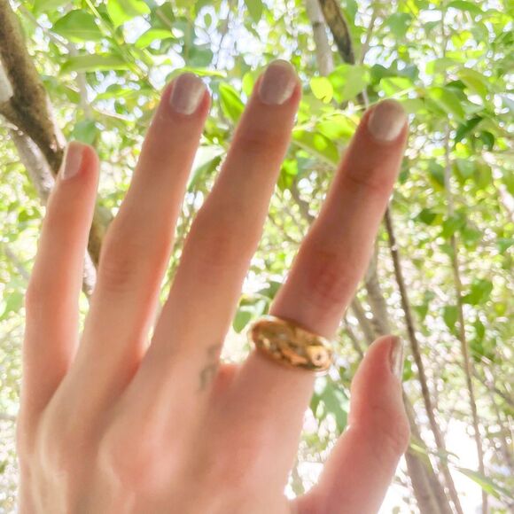 Gold Ring with Rhinestones - Picture 2 of 3